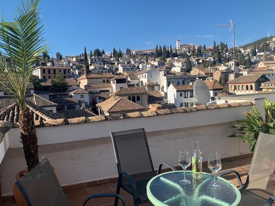 Appartement Cosy Loft With Amazing Terrace & Spectacular Views à Grenade Extérieur photo